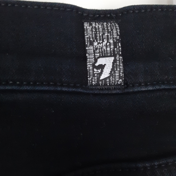 7 for all Mankind Ankle Crop Jeans In Black Size 24 - Picture 7 of 9